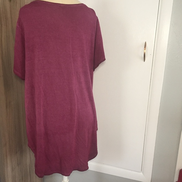 Seven7 Embellished Mineral Wash Dark Red Tee - Picture 4 of 5